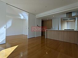 カスタリア初台II 401 4階1LDKのリビング/ダイニング