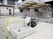駐輪場・ゴミ置き場