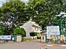 周辺：三芳町立唐沢小学校 徒歩8分。 590m