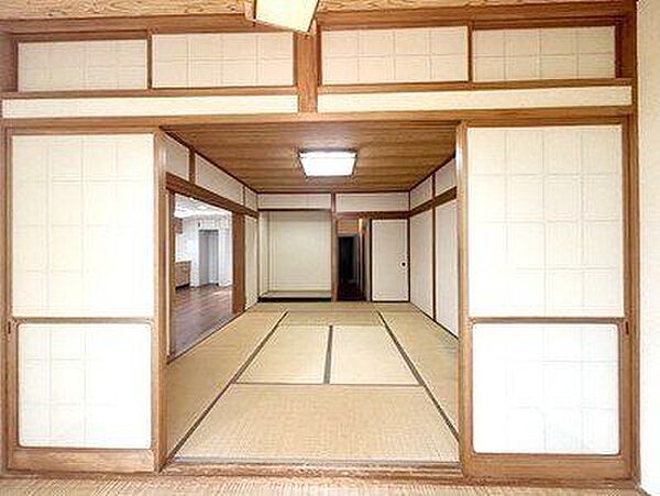 室内