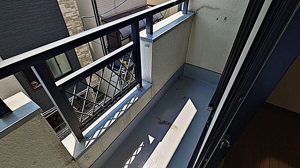 バルコニーを拡大表示