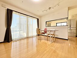 あきる野市山田　中古戸建 3LDKのリビング/ダイニング