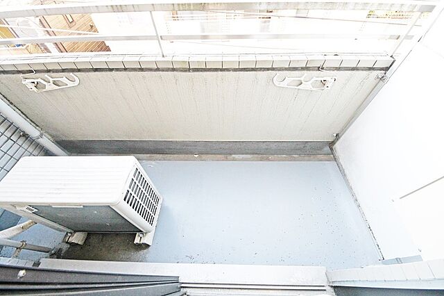 バルコニー エールプラザ牛浜駅前 4階/-