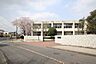 周辺：羽村市立羽村第一中学校　徒歩2分・互いを尊重し、高め合い、誇りと思える学校を目指しています。