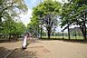 周辺：加美平公園　徒歩4分・お子様と手をつないで歩くのにぴったりの距離です。