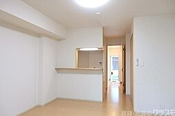 ポルトグランデ 102 1階ワンルームのリビング/ダイニング