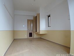 テッケルテスラ 203 2階1Kのリビング/ダイニング