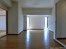 グレイスヴィラ阿部 8-E 8階3LDKのリビング/ダイニング