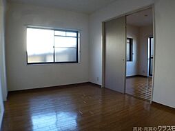 リージェント三条 101 1階1LDKのリビング/ダイニング