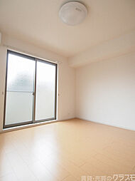 メゾン・ド・きぬかけ 101 1階1Kのリビング/ダイニング