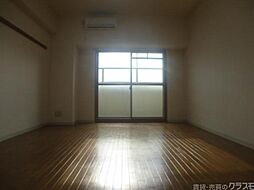 アティ今出川 201 2階1Kのリビング/ダイニング