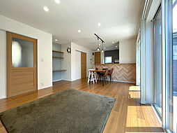 リビング/ダイニングの画像