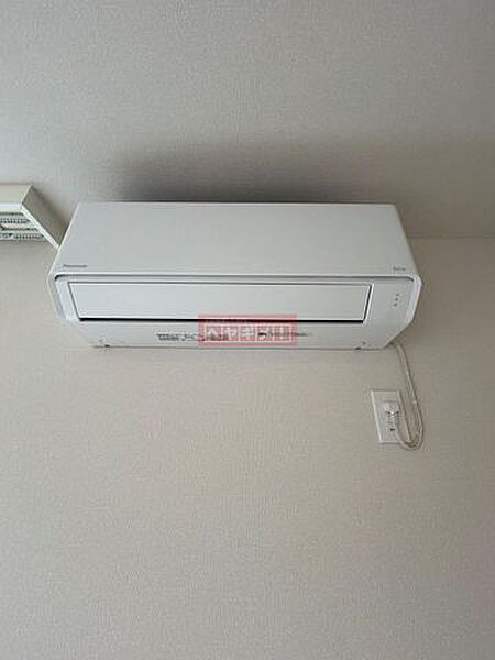 ＧＬＯＷ　ＲＥＳＩＤＥＮＣＥ