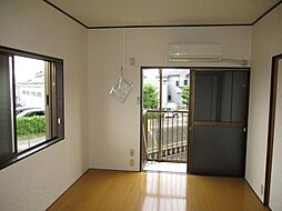 東武伊勢崎線 草加駅 バス15分 市営住宅前下車 徒歩4分の賃貸アパート 2階2Kのリビング/ダイニング