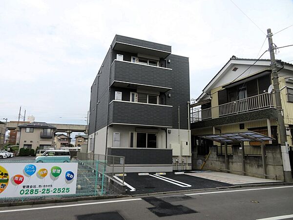 apartment 栃木県小山市三峯１丁目
三峯の賃貸情報を見る
物件地図