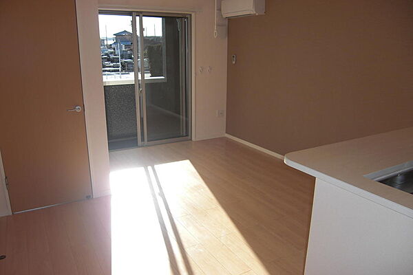 apartment 栃木県下都賀郡壬生町駅東町
駅東町の賃貸情報を見る
物件地図