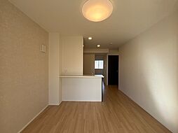 仮）2×4・ユニヴァリィII栃木市今泉町 103 1階1LDKのリビング/ダイニング