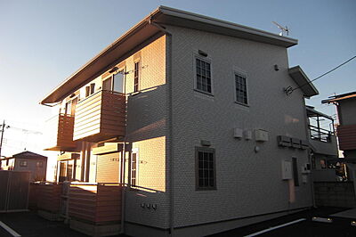 外観:パナソニックホームズ施工の単身者専用の1LDKです。 外観:パナソニックホームズ施工の単身者専用の1LDKです。
