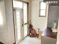 玄関の画像