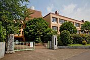 狭山市立山王中学校 2200m