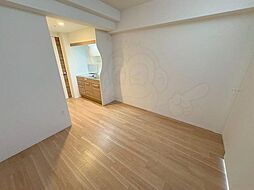 セレニテ新大阪エクラ 11階1DKのリビング/ダイニング