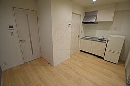 震雲マンション 3階1DKのリビング/ダイニング