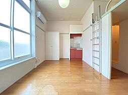 レオパレス上野西 1階ワンルームのリビング/ダイニング