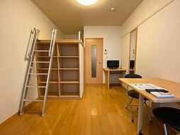 アゼリア蛍池 2階1Kのリビング/ダイニング