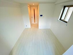 阪急宝塚本線 十三駅 徒歩5分の賃貸マンション 6階1Kのリビング/ダイニング