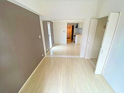 Osaka Metro御堂筋線 西中島南方駅 徒歩14分の賃貸マンション 4階1DKのリビング/ダイニング