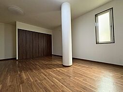 MTKビル 2階1LDKのリビング/ダイニング