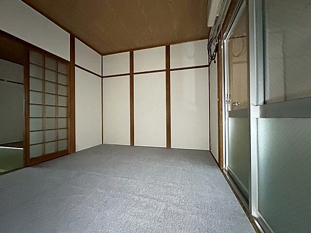 寝室