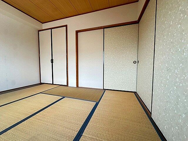 寝室