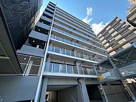 セレニテ江坂ミラク  ｜ 大阪府吹田市江坂町１丁目14番21号（賃貸マンション1LDK・7階・32.62㎡） その1