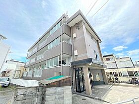 エルコート三国  ｜ 大阪府大阪市淀川区十八条３丁目（賃貸マンション1K・2階・22.00㎡） その1