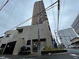 ルクレ江坂  ｜ 大阪府吹田市垂水町１丁目21番5号（賃貸マンション1K・9階・28.16㎡） その1