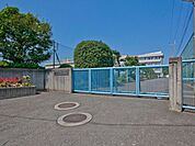 入間市立東町中学校 徒歩12分。 940m