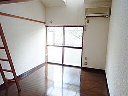 メゾンマルスギ 202 2階ワンルームのリビング/ダイニング