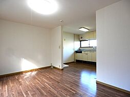 パラゼット中原 103 1階ワンルームのリビング/ダイニング