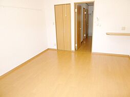 アン・ナチュール 201 2階1Kのリビング/ダイニング