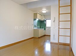 サンライズハイツI 105 1階ワンルームのリビング/ダイニング