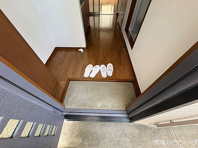 玄関