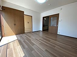 プルティエIII 202 2階1Kのリビング/ダイニング