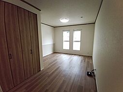 集学館 弐番館 102 1階ワンルームのリビング/ダイニング