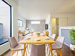 リビング/ダイニングの画像