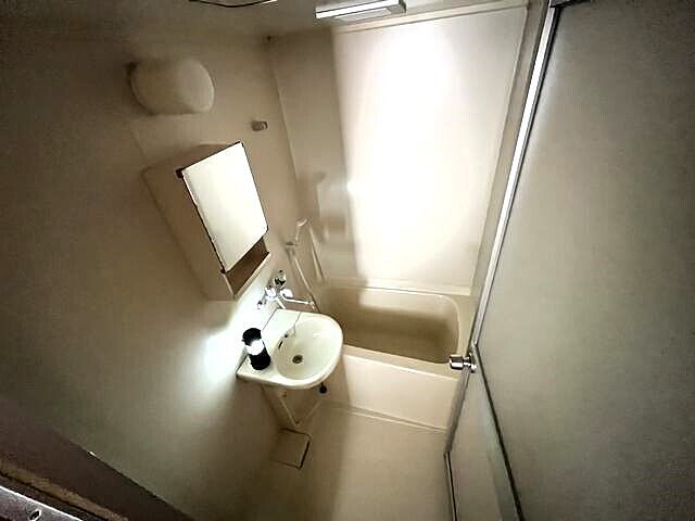 浴室