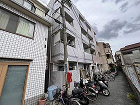 大阪府寝屋川市春日町11番11号（賃貸マンション1K・3階・21.00㎡） その1