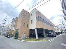 大阪府寝屋川市萱島信和町28番10号（賃貸マンション1R・3階・29.93㎡） その1