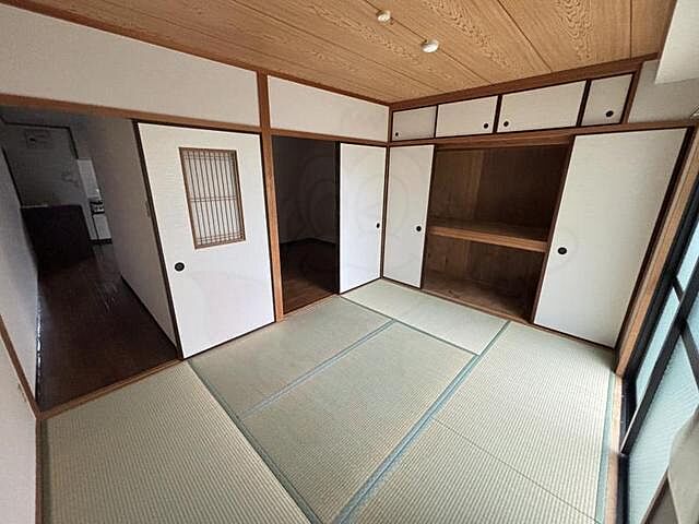 寝室