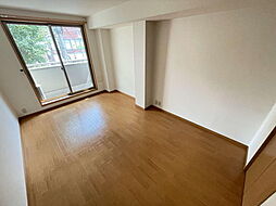 東急世田谷線 松陰神社前駅 徒歩3分の賃貸マンション 2階1Kのリビング/ダイニング